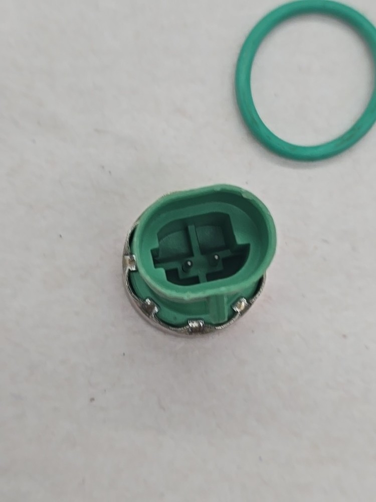 A/C Compressor Cut-Out Switch CARQUEST ABA1014