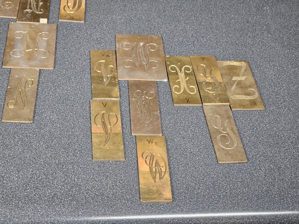 MIXED LINE CURSIVE FONTS, NEW HERMES ENGRAVING FONTS ~