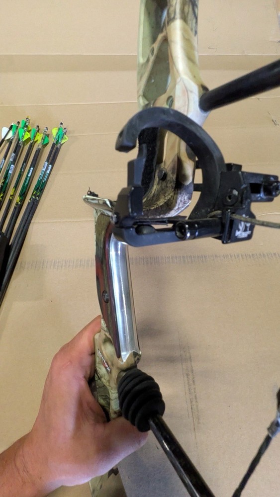 Bowtech Assassin Compound Bow