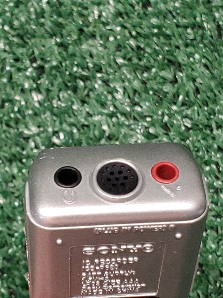 Sony ICD-P620 Handheld Digital Voice Recorder Tested & Works