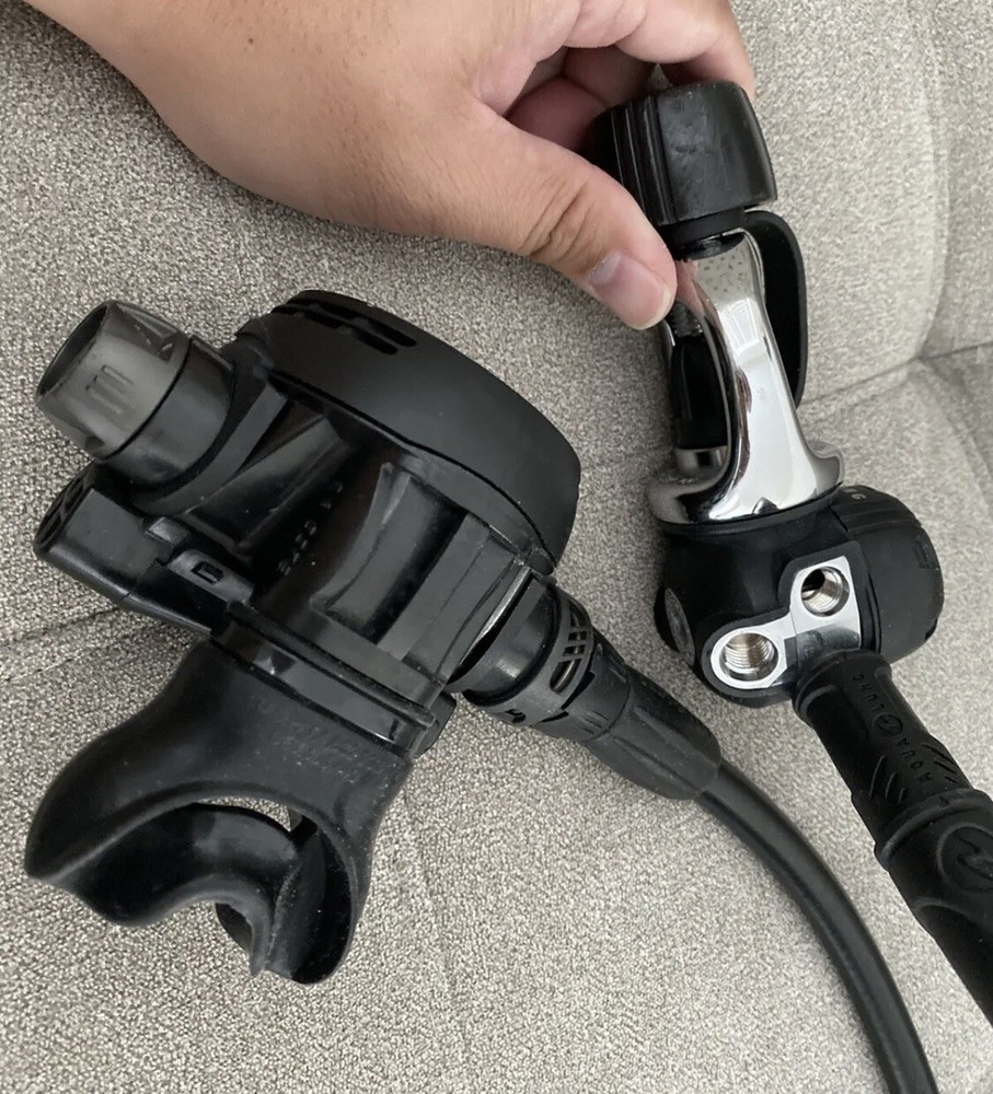 Aqualung titan QC scuba regulator