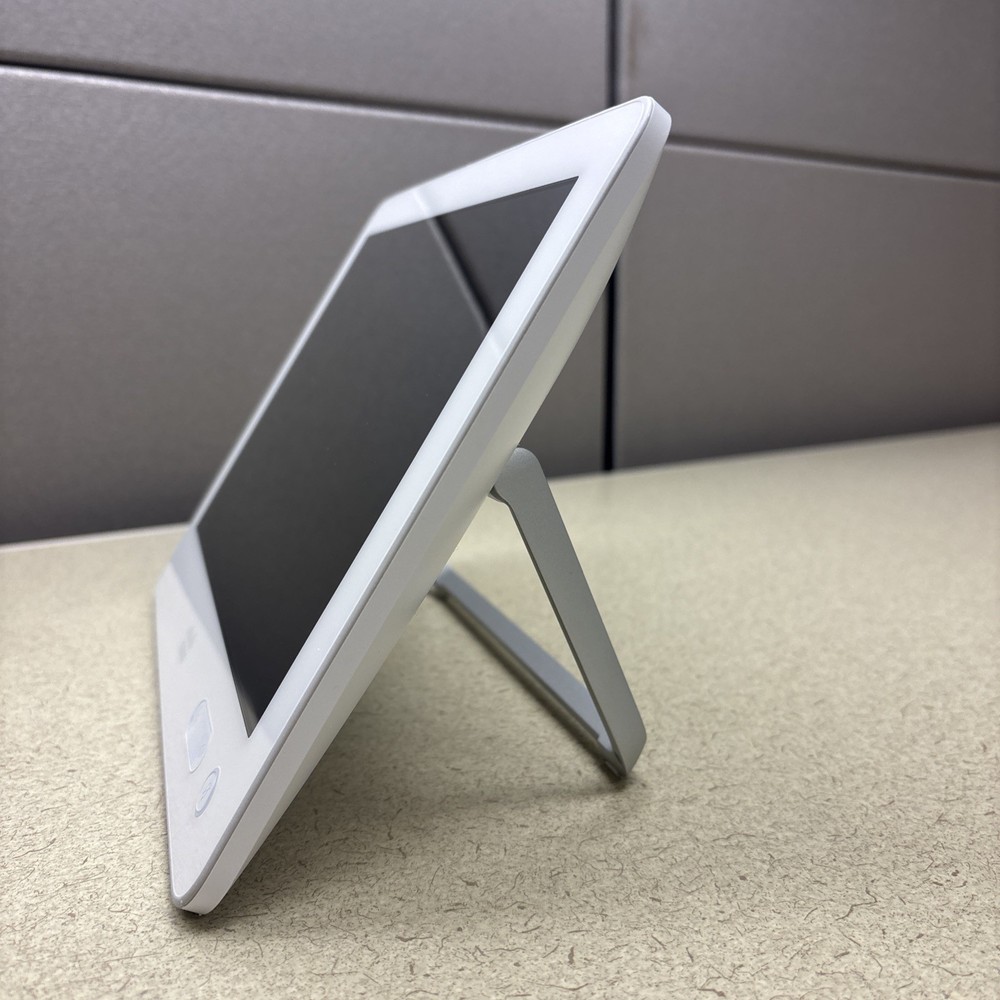 Cisco TelePresence Touch 10 Controller #TTC5-09 , Webex Room, White