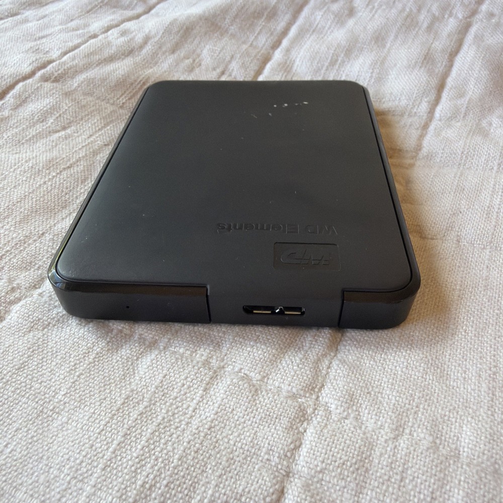 Western Digital 2TB Elements External Hard Drive (USB 3.0)