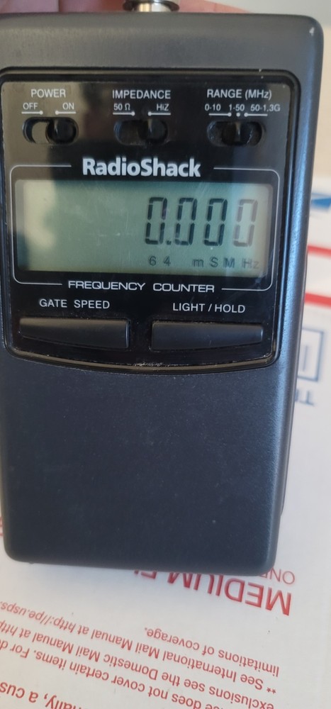 RADIO SHACK FREQUENCY  COUNTER  FOR CB AND HF TRANSCEIVER