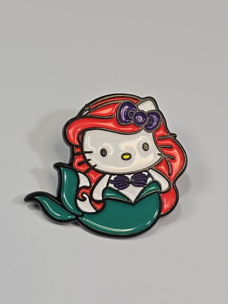 Hello Kitty Mermaid Lapel Pin*