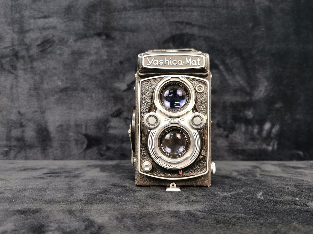 Vintage Yashica-Mat Model Copal MXV Camera