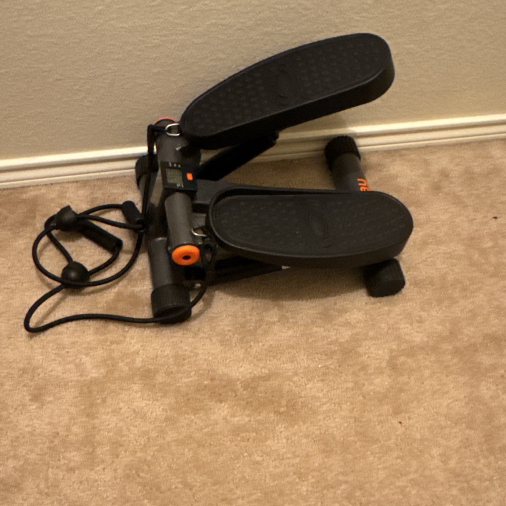 Niceday Mini Stepper with Resistance Bands, Digital Display, Step Counter, Timer