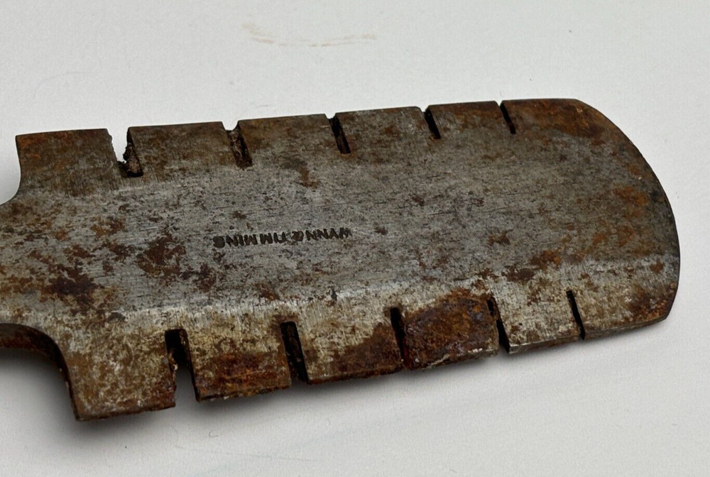 Wynn & Timmins Saw rest - Vintage tool