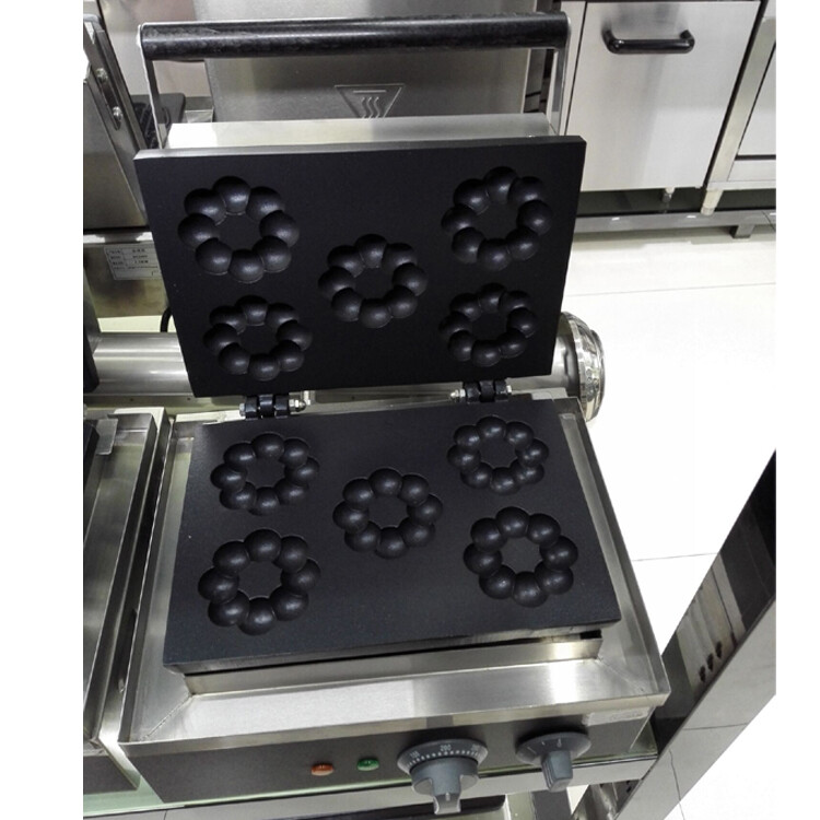 5Grid Plum Blossom Sweet Donuts Cake Making Machine Non-stick Waffle Maker Baker