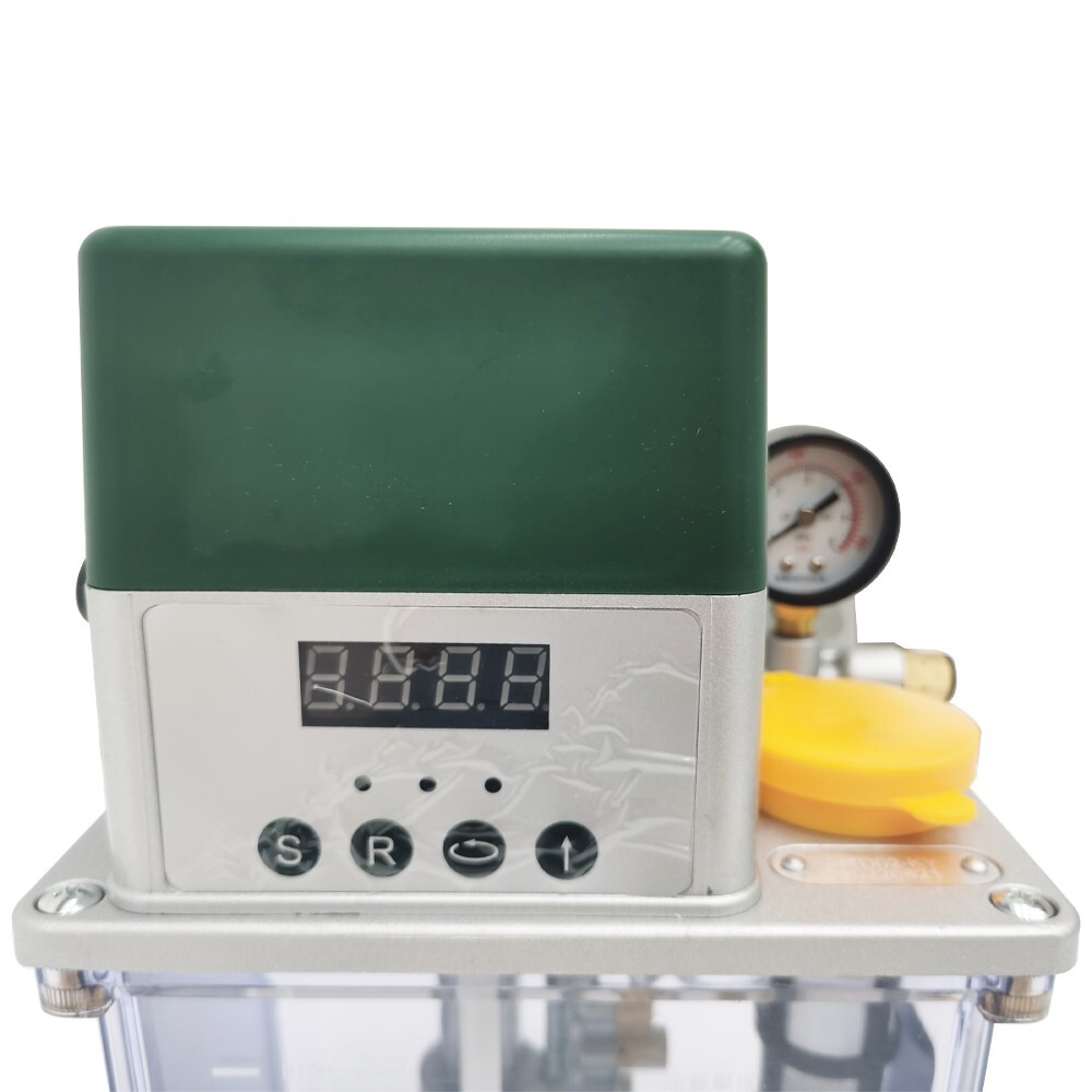 2L Digital Display Automatic Gear Lubricating Pump 220V Electric Oiler Tool