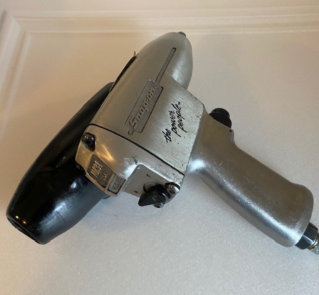 Snap on 3/8 impact gun