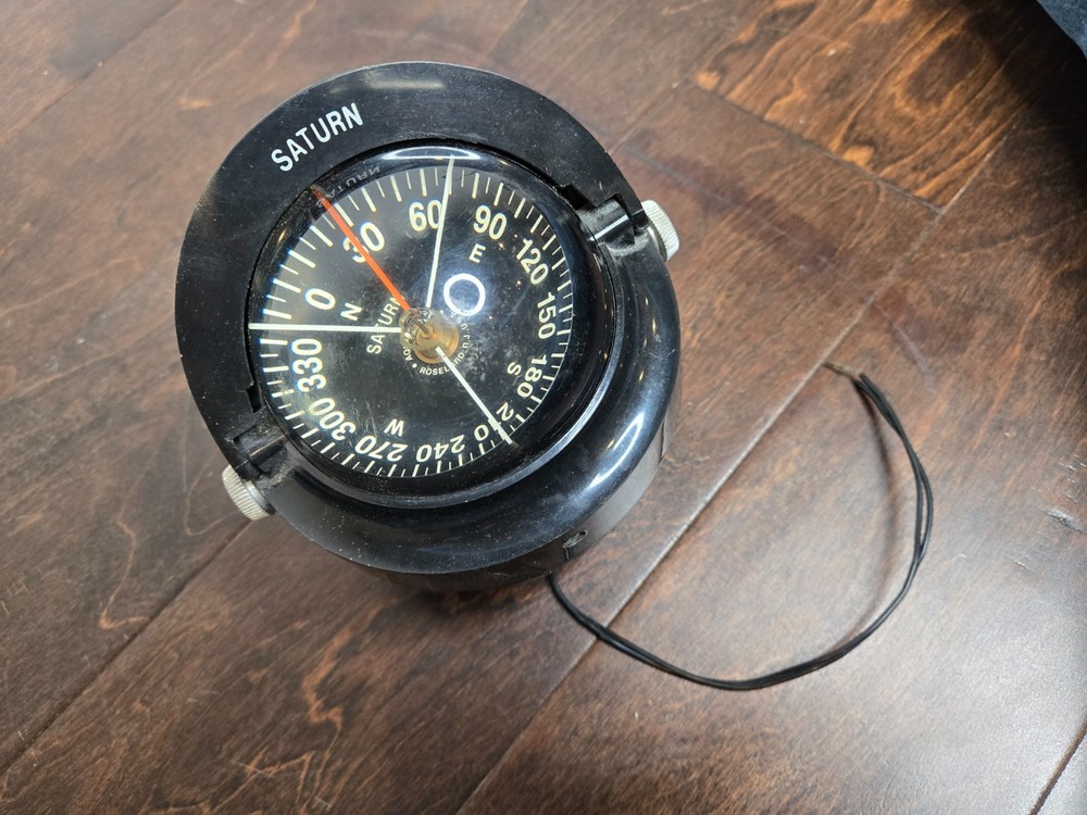 Saturn Illuminated Boat Compass