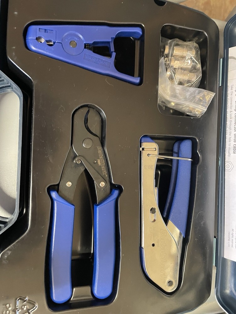 DataShark PA70019 Digital Cable and Satellite Tool Kit by TEMPO Communication...