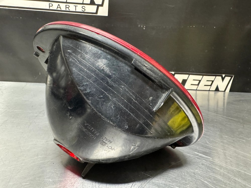 1997 - 2004 CORVETTE C5 LH TAIL BRAKE LIGHT 16523629 OEM