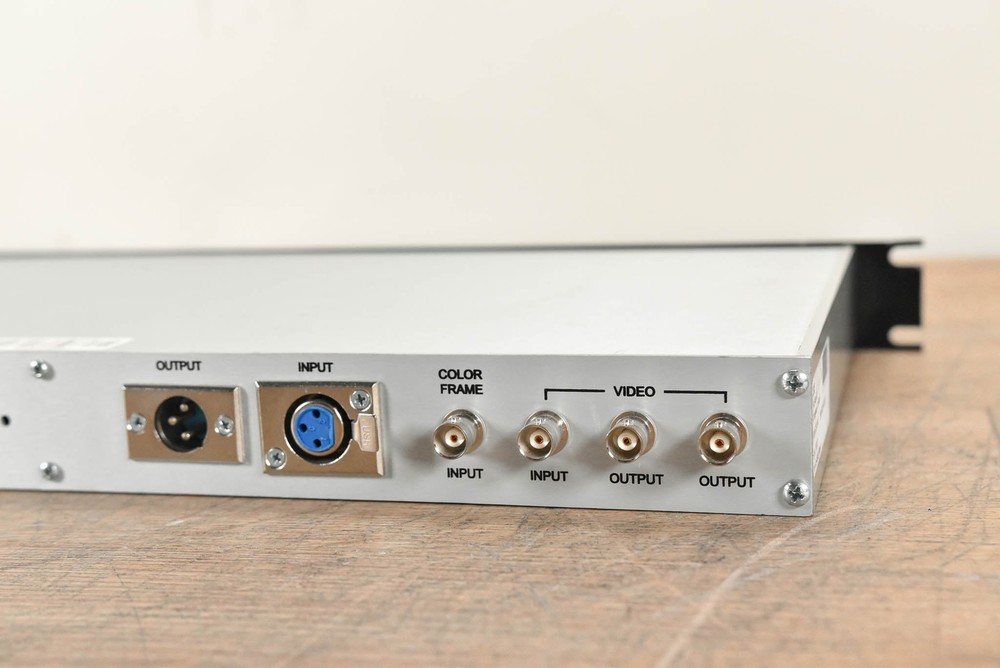 ESE ES-488U SMPTE / EBU Time Code Reader, Generator, and Video Inserter CG00PRF