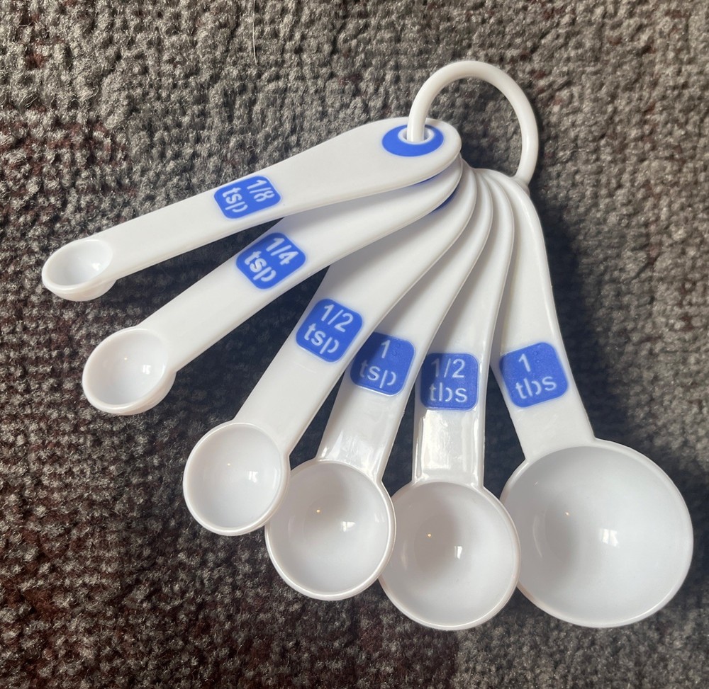 Low Vision Large Number Measuring Spoons - Large Print Numbers,  New
