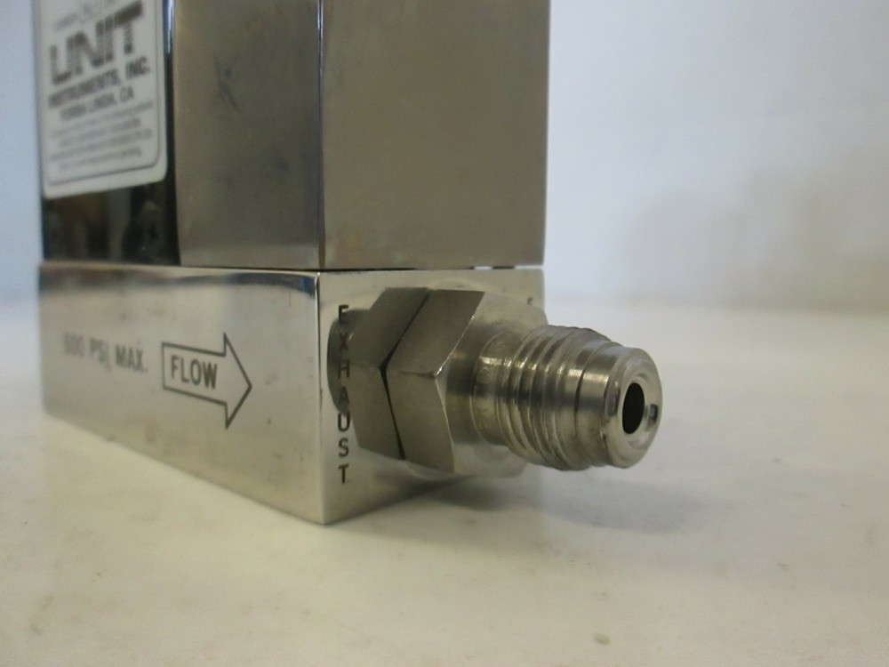 Unit UFC-1110A, Mass Flow Controller MFC, N2, 10 SLPM, Used