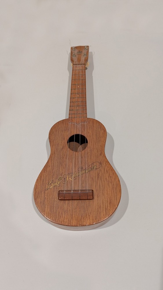Vintage Duke Kahanamoku Ukulele