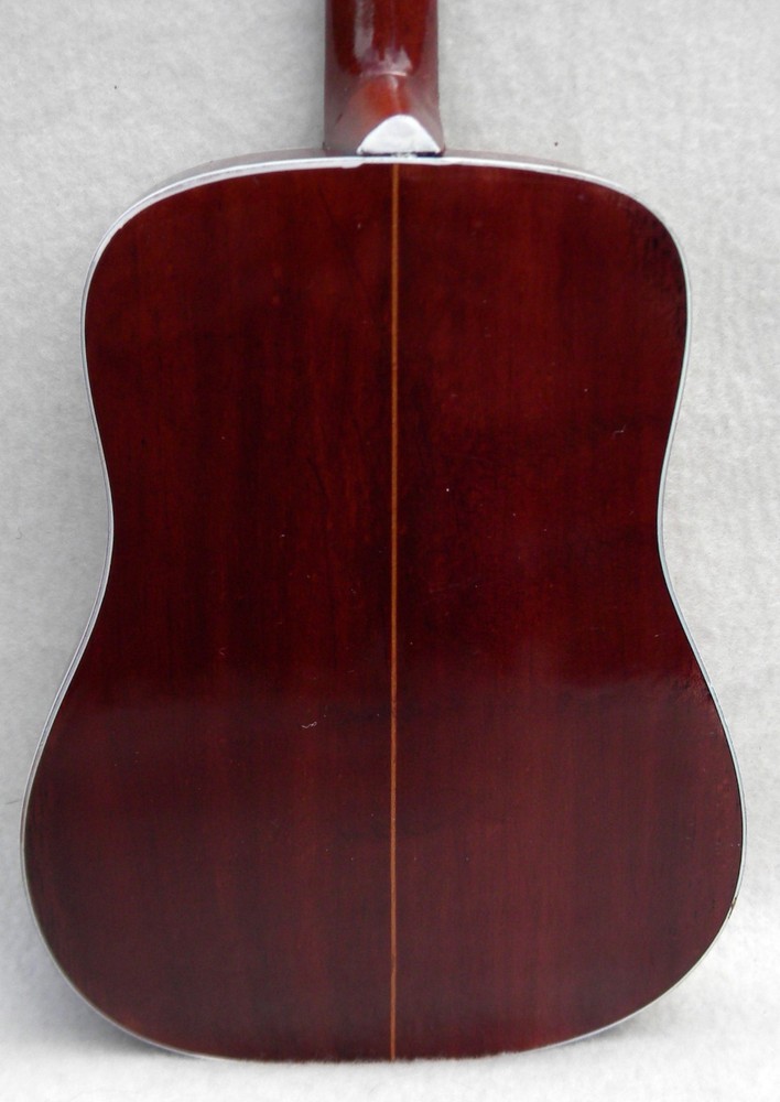Axe Heaven mini acoustic guitar, plus