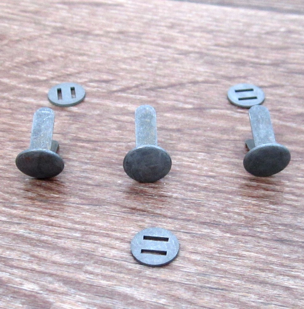 WW2 german helmet split pins. REPLICA FWW42!