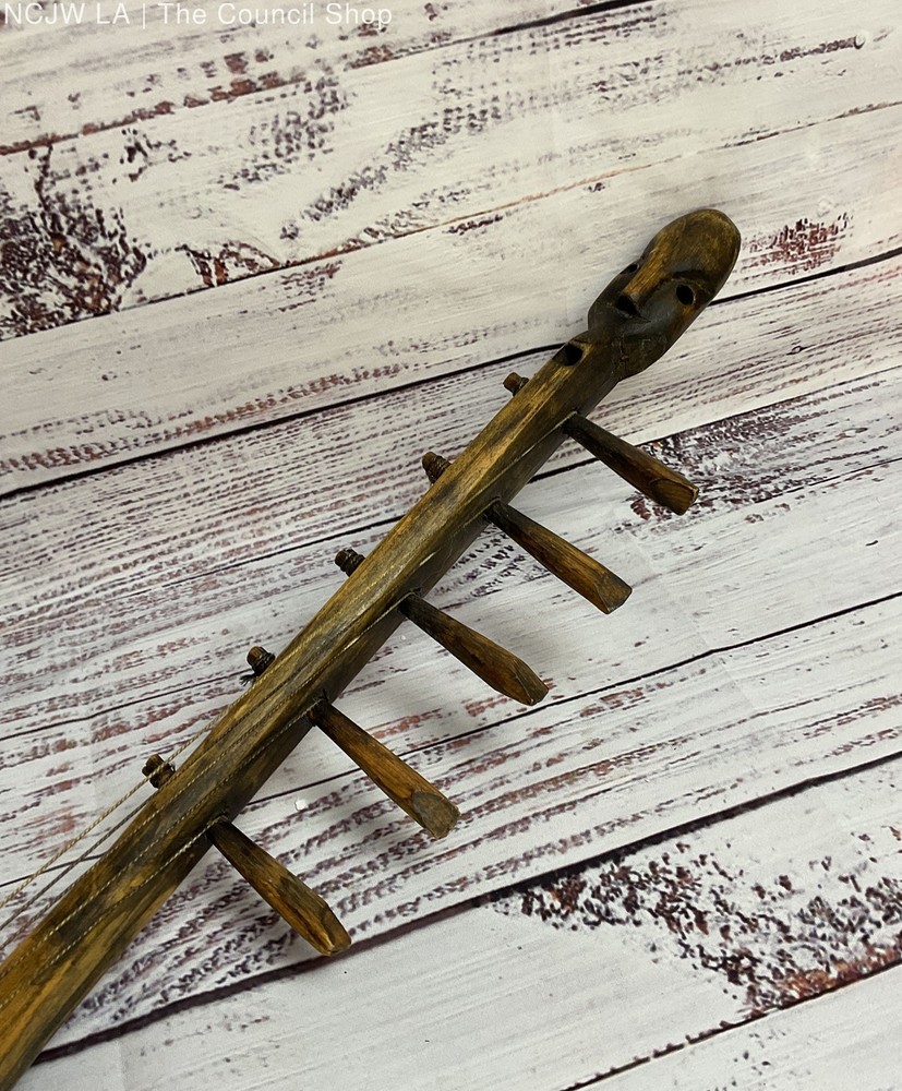 Antique Handmade 5 String African Mangbetu