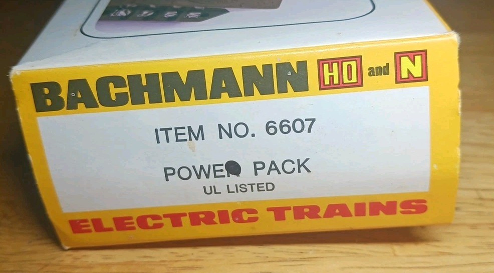 Bachman HO & N Gauge Power Pack Item #6607