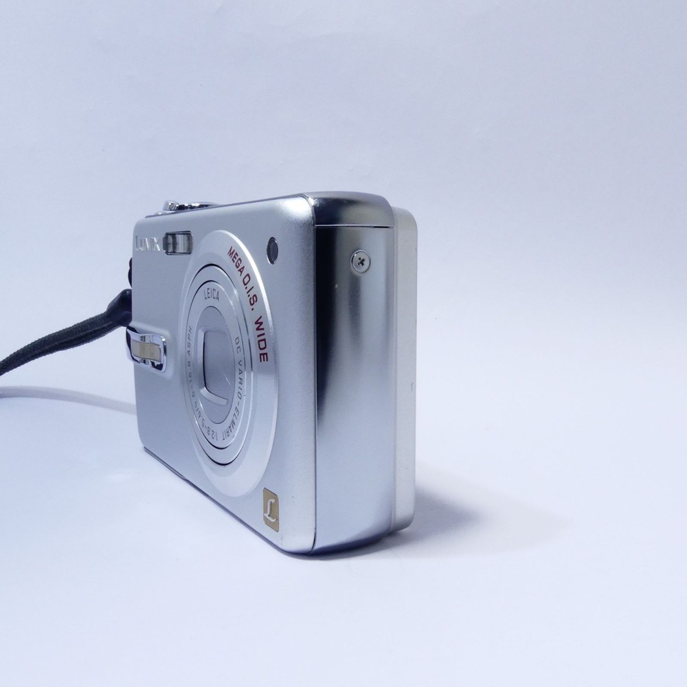 Panasonic DMC-FX50 Compact Digital Camera Tested Functional Condition