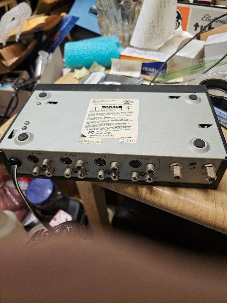 Philips Magnavox PM61151 Video Source Selector With RF Modulator