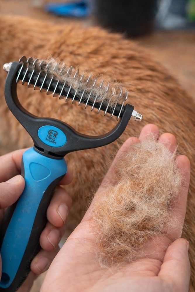 CR Paws & Claws Dog grooming comb-deshedding comb