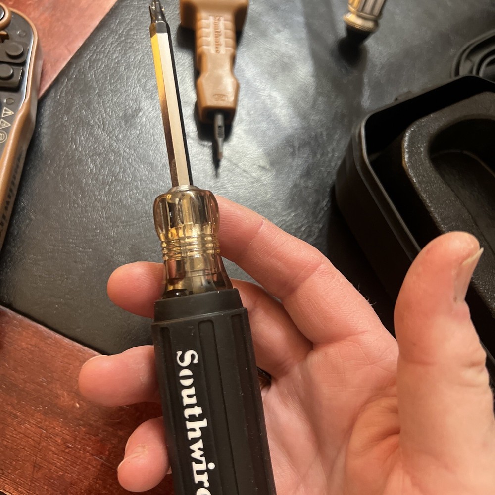 Southwire Network Tool Kit for Terminating Data Cable KIT-TP1 NEW Plus Extras!