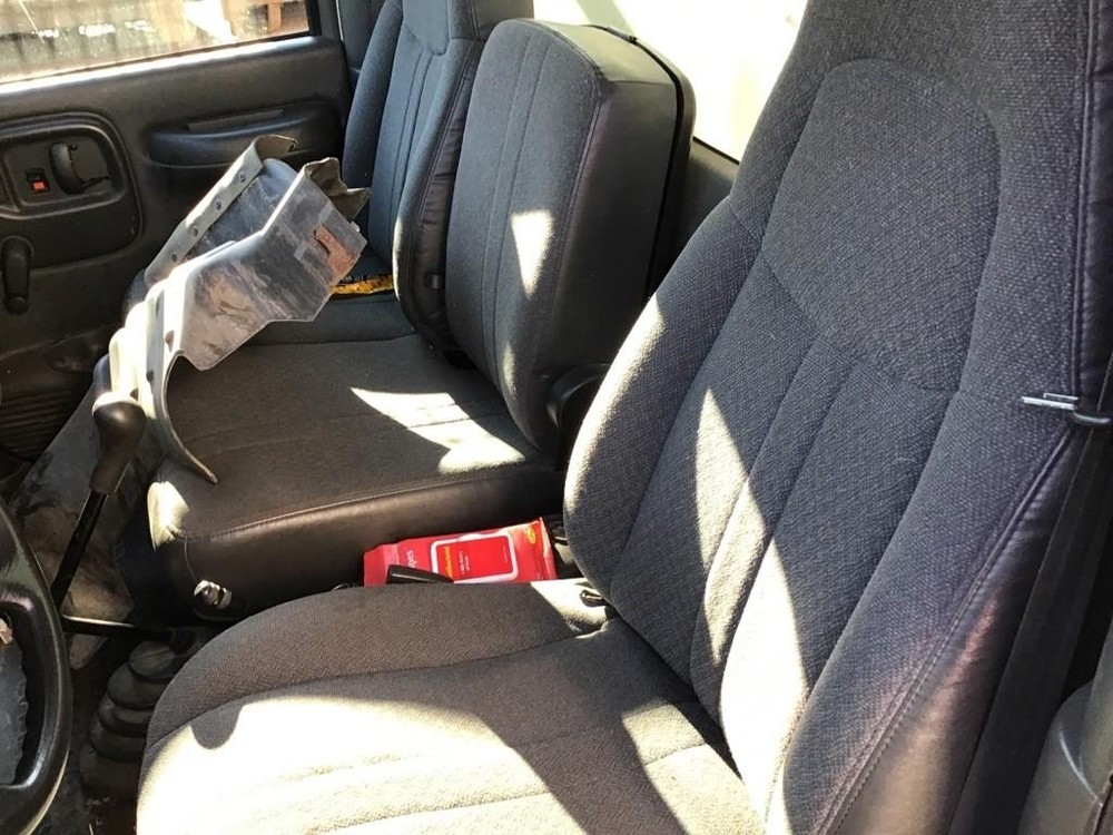 Replaces 2009 GMC C7500 CAB , OH