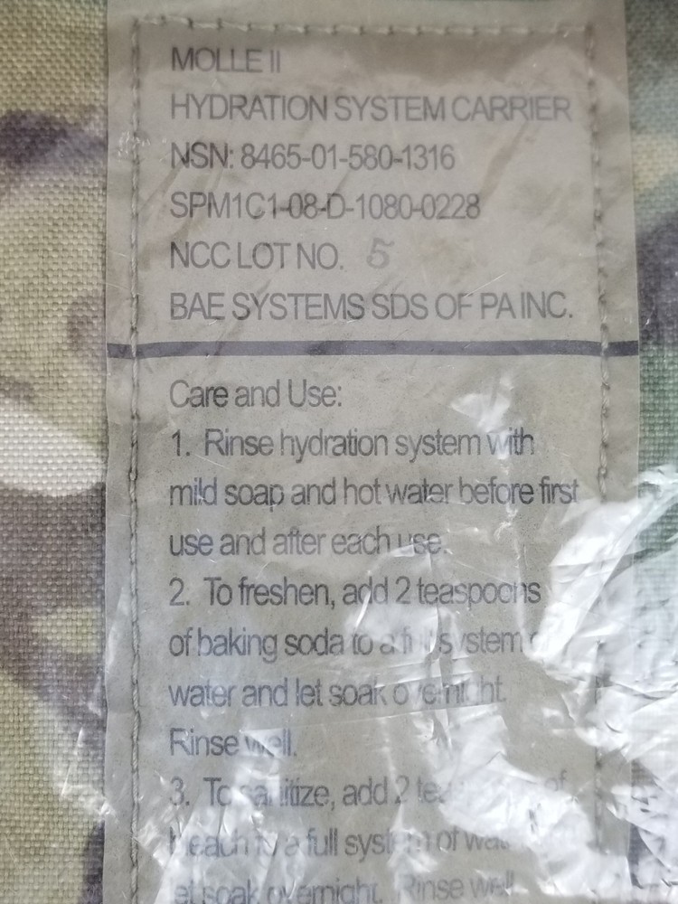 USGI Molle II Hydration System Carrier Multicam Camo Camouflage