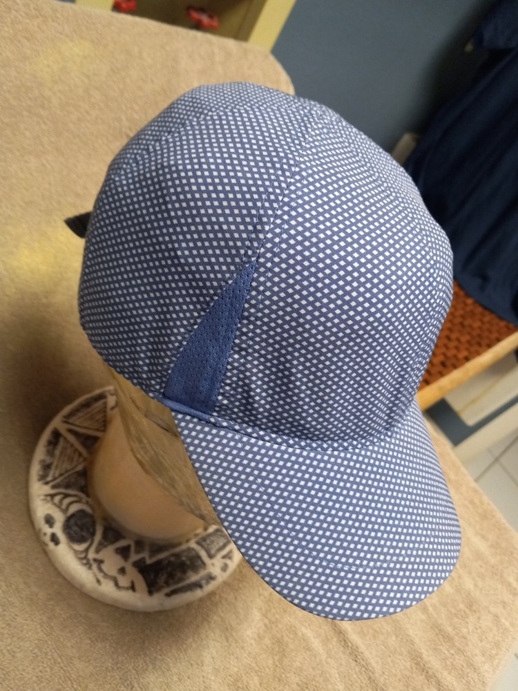 Youth Under Armour Hat 🧢 Blue Adjustable Polyester Blend Lightweight