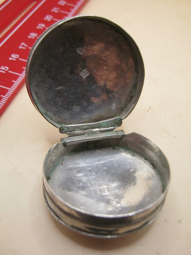 Antique White Metal Snuff Box With Continental Silver Marks