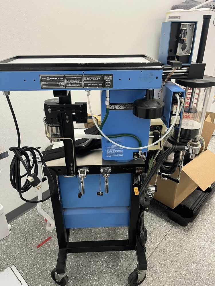 DRAGER NARKOMED 2B ANESTHESIA MACHINE