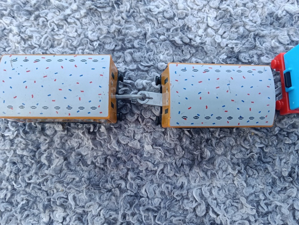 Thomas The Tank Engine Trackmaster :- Thomas Plus Clara & Clarabel Working