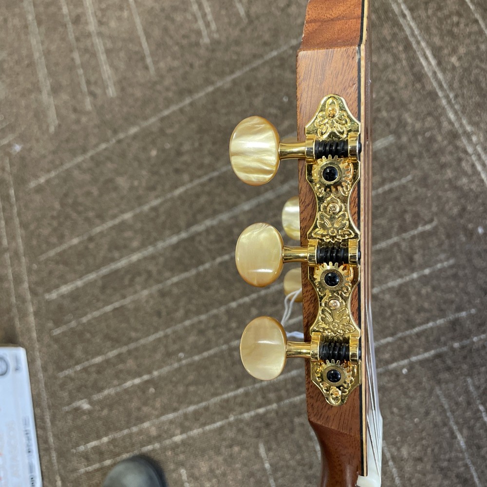 Kremona Sofia SCT Classical Guitar – Handcrafted in Bulgaria