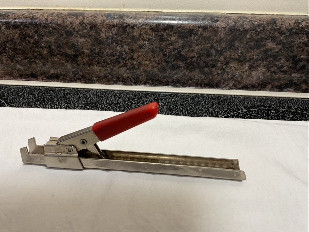 Vinage Swing -A- Way Jar Opener Red Handle