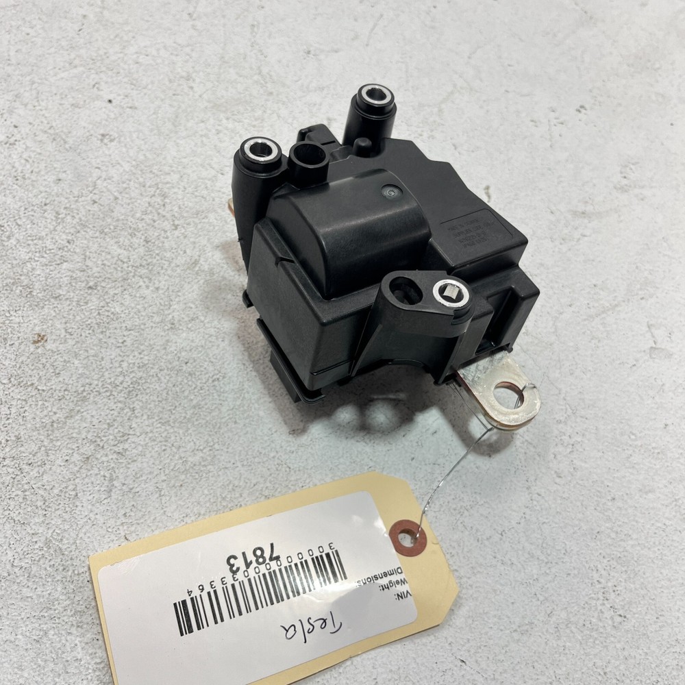 2020-2022 Tesla Model Y Battery High Voltage Pack Contactor Switch OEM
