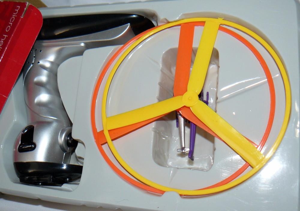 MICRO HELICOPTER SET MINI CHOPPER FLIGHT TOY