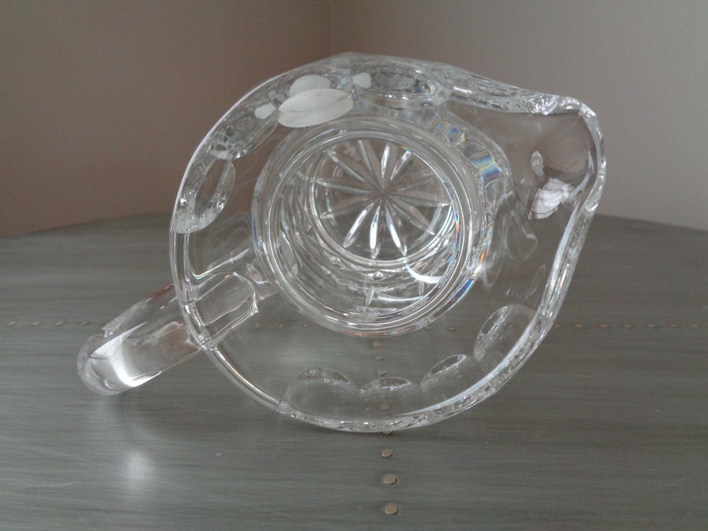NEIMAN MARCUS 24% Lead Crystal Pitcher Creamer