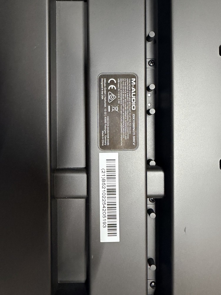 M-Audio Oxygen 25 MKV 25-Key USB Keyboard Controller Beat/drum Machine Studio