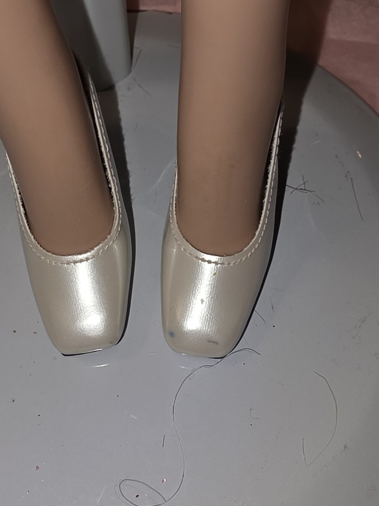 Tonner American Model Basic Redhead READ