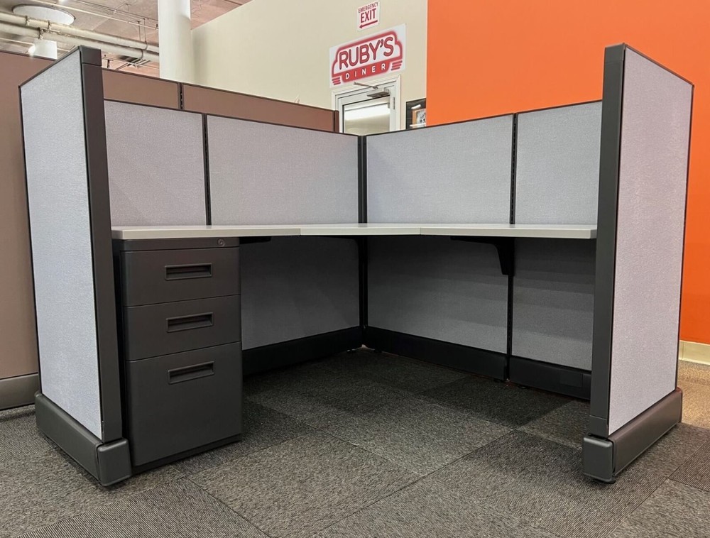 Herman Miller AO2 5x5 Used Cubicles
