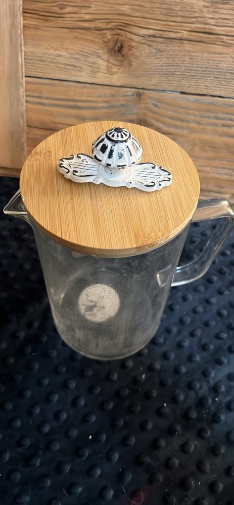 Glass Drink Pitcher With Bamboo Lid