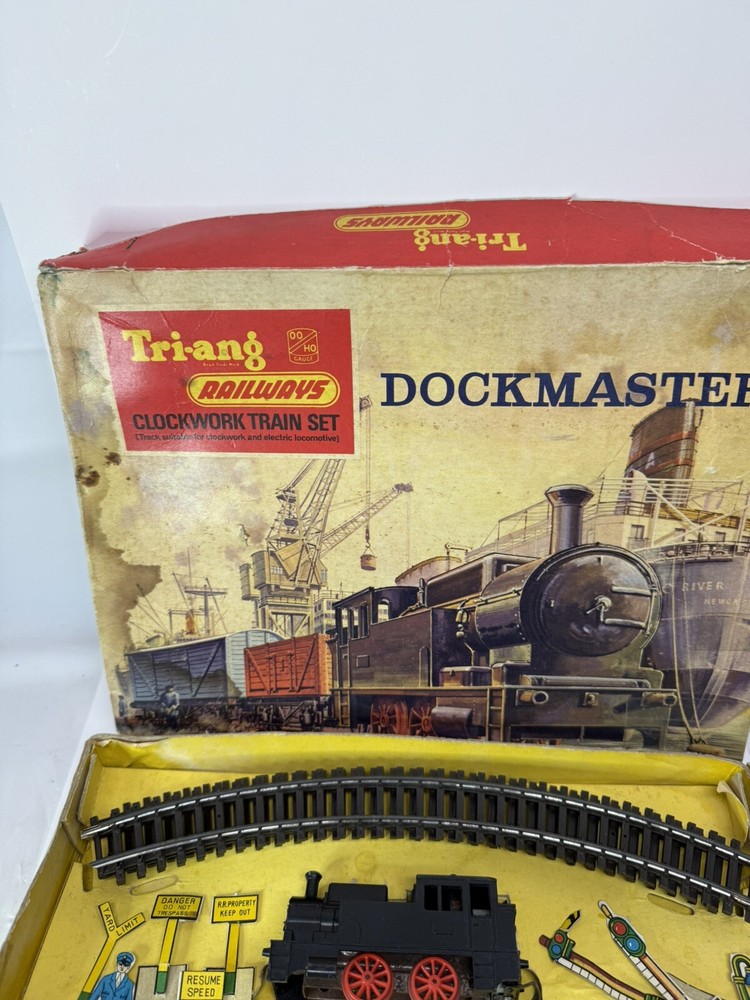 W/ KEY & BOX! Vintage Triang Railways Dockmaster Clockwork Train Set HO/OO RS.70