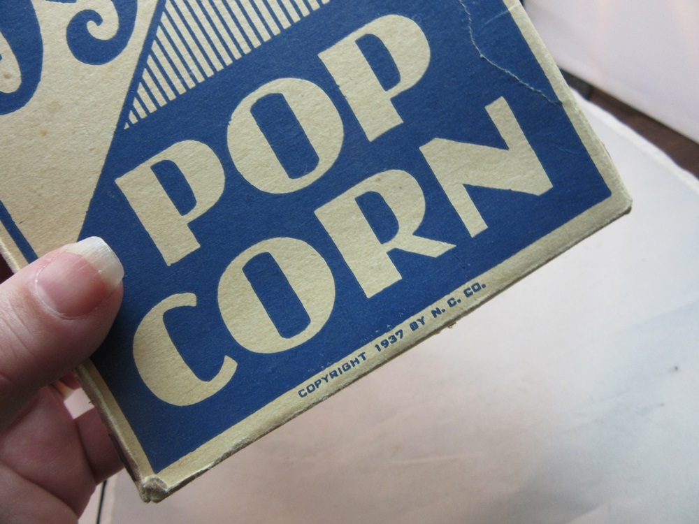 1937 French Fried Pop Corn box