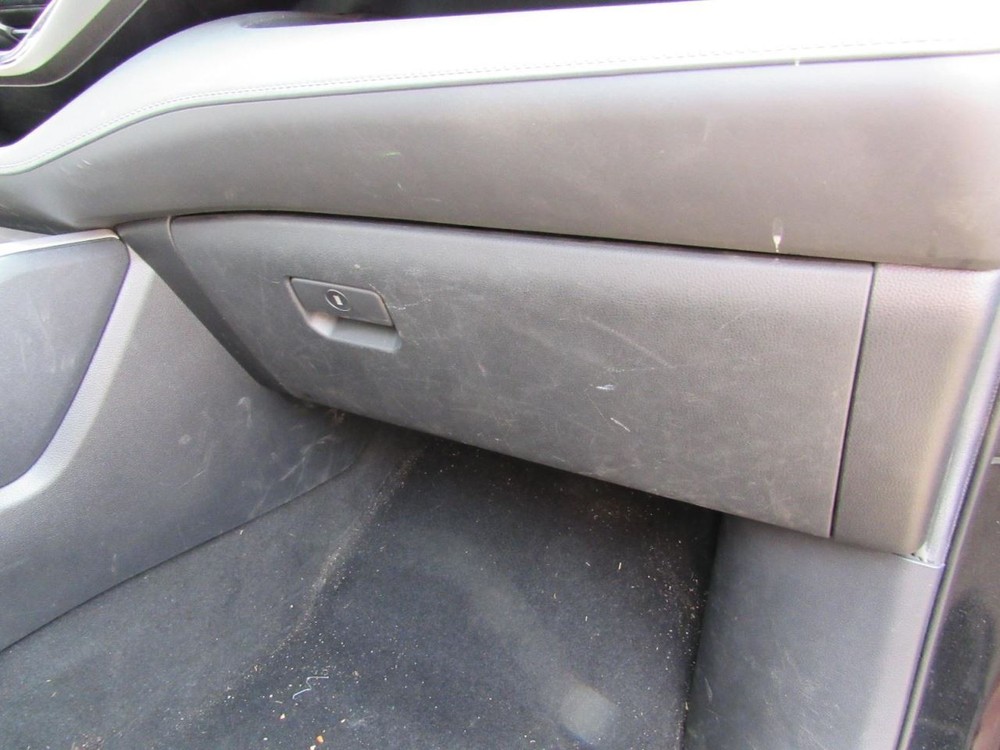 HIGHLANDR 2020 Glove Box 1051799
