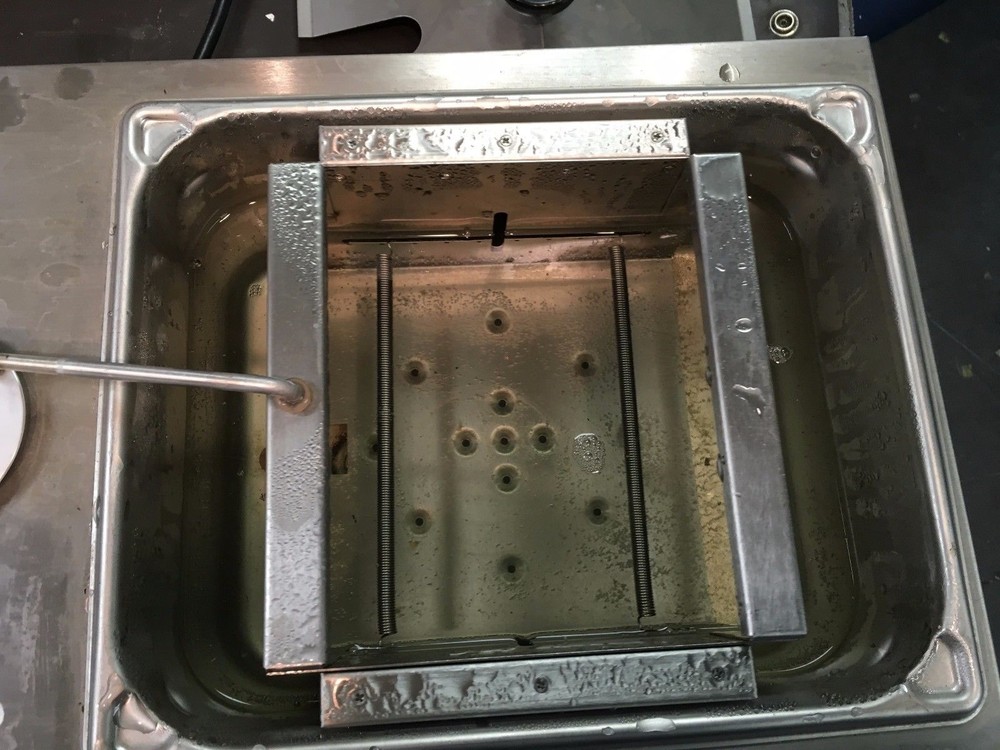 Daigger SHWB-10 LCD Digital 10-Liter Shaking Water Bath TESTED