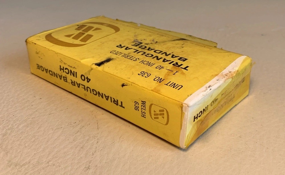 WWII MSCO Eye Dressing Packet, 2 Bandage Compress, Triangular & Adhesive Bandage